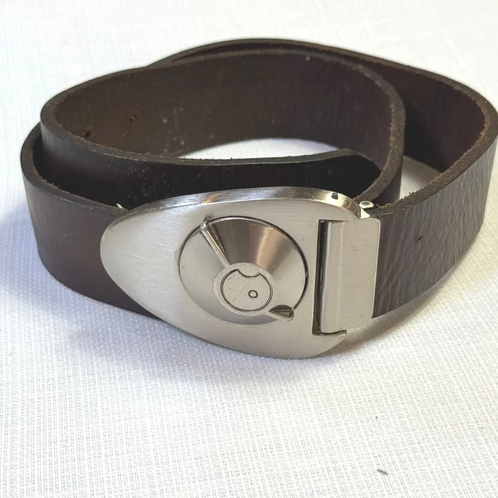 Obscure Men's Leather Belt Size 32 Silver Buckle Casual  Belt Dark Brown READ